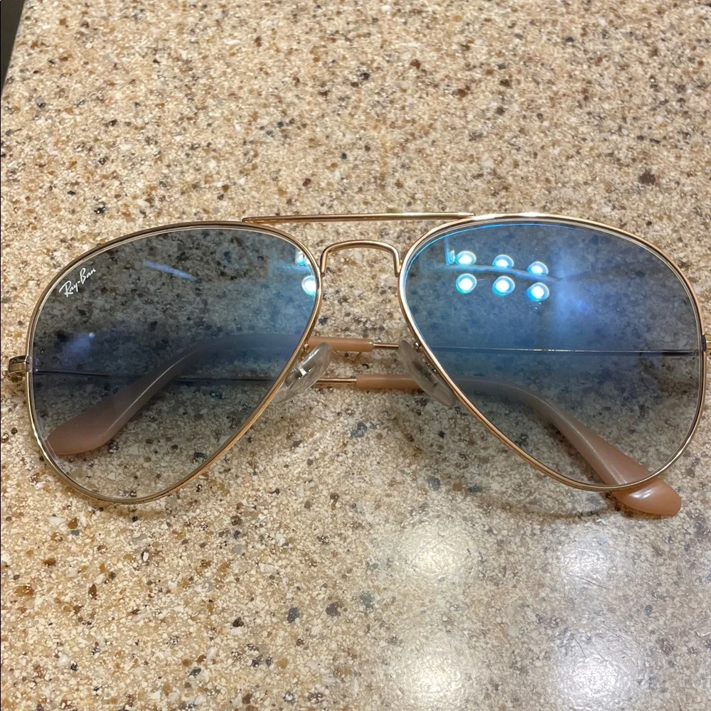 Ray-Ban Aviator Sunglasses with Gold Frame and Blue Lenses